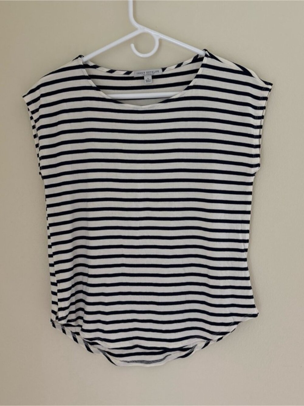 Green Envelope Los Angeles Navy & White Striped Tank Style Short Sleeve Tee